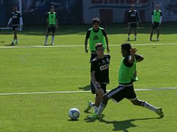 El equipo tapatío quiere ir por buen camino y sumar puntos para evitar el descenso. EL INFORMADOR / ARCHIVO