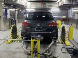 El software calienta el catalizador de control de contaminación, transformando al óxido de nitrógeno en oxígeno y nitrógeno. AP / C. Osorio