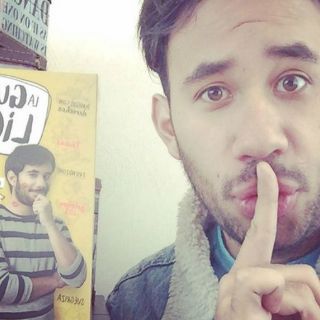 Werevertumorro debuta como escritor con 'La guía del ligue'