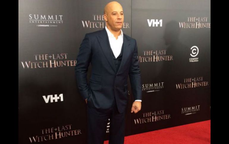 ''The Last Witch Hunter'' se estrenará en las taquillas de EU el próximo viernes 23 de octubre. TWITTER / @LastWitchHunter