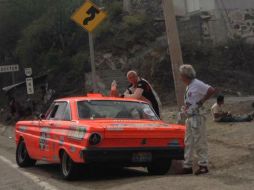 Una de las mangueras bombeadoras de combustible no funcionaba adecuadamente en el Falcon de Lamadrid. TWITTER / @XavierLamadridS
