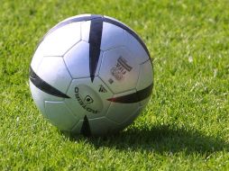 El zaguero denunció los hechos en Twitter, donde ha recibido el apoyo de jugadores de otros equipos de fútbol. EL INFORMADOR / ARCHIVO