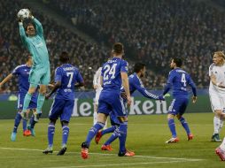 El futuro del Chelsea sigue tal y como estaba a pesar de dejar pasar una buena ocasión de acumular puntos. EFE / R. Pilipey