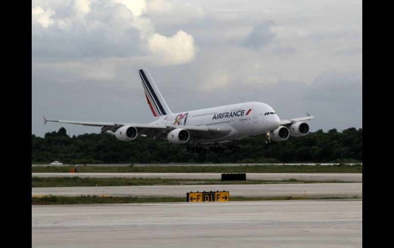 Los A380 son operados por 13 grandes aerolíneas internacionales como Air France, Lufthansa y British Airways. AFP / ARCHIVO