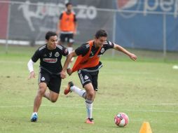 El pastor rojiblanco indicó que para este tipo de encuentros siempre busca motivar a sus jugadores de diferente manera. TWITTER / @Chivas