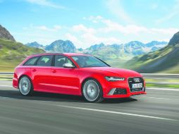 En menos de cuatro segundos este vehículo alcanza los 100 kilómetor por hora. ESPECIAL / Audi