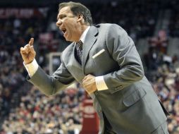 Con el equipo consiguió mil victorias en 35 años. AP / ARCHIVO