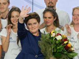 La candidata de este partido, Beata Szydlo, ha propuesto aumentar el gasto social y elevar los impuestos para quienes ganan más. EFE / P. Supernak