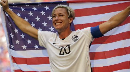 Antes de anunciar su retiro, Wambach y sus compañeras de la selección fueron celebradas por el presidente Obama en la Casa Blanca. AP / E. Thompson