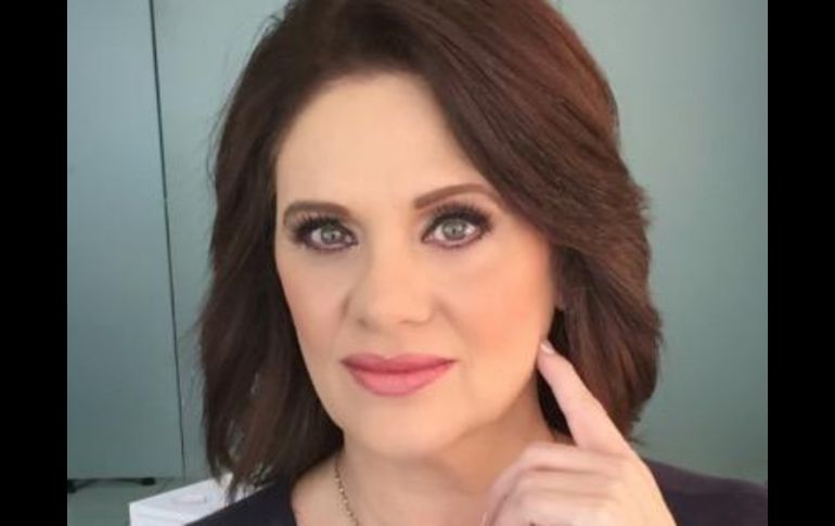 La actriz dijo que aunque no tiene tiempo para enamorarse atraviesa por un momento muy estable. TWITTER / @ebuenfil