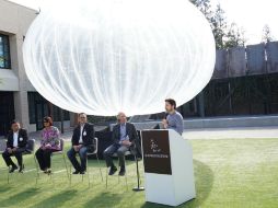 Se accesará mediante proveedores de servicio inalámbrico en Indonesia, cuya cifra de celulares, es mayor al de sus habitantes. EFE / Google