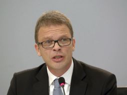 Christian Sewing, miembro del Consejo de Deutsche Bank, durante una rueda de prensa donde se anunciaron las medidas a seguir. EFE /  F. Von Erichsen