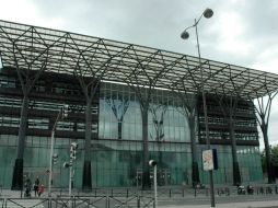 Fachada del tribunal de Melun, en donde ocurrió el hecho. ESPECIAL /