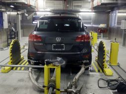Volkswagen enfrenta multas de hasta 37 mil 500 dólares por vehículo. AP / ARCHIVO