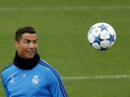 El luso aseguró que es feliz con el equipo, pero dejó entrever que no es su plan terminar su carrera futbolística en el Madrid. EFE / J. Lizón