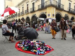 No se podrá vender contrabando o piratería en calles del primer cuadro de Guadalajara. EL INFORMADOR / E. Barrera