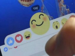 La red social estrenó seis nuevos botones para que los usuarios pudieran expresar mejor sus emociones. ESPECIAL / ARCHIVO
