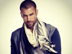 El actor publicó en la red social, 'ustedes tranquilos yo nervioso'. TWITTER / @RafaAmayaNunez