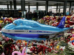 Los equipos de rescate rusos ampliarán hasta 40 kilómetros cuadrados el perímetro de búsqueda de restos del desastre. EFE / A. Maltsev