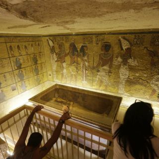 Comienza el análisis de la tumba de Tutankamón