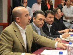 Del Toro señala que tienen reservas sobre el rubro que pretende generar endeudamientos a municipios con problemas financieros. TWITTER / @LegislativoJal