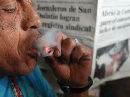 ''No se sabe de muertes por consumo de mariguana, sin en cambio por consumo de alcohol, sí'', expresa Gaviria. EFE / ARCHIVO