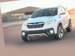 La marca oritental presenta en el Salón de Tokio esta camioneta que adelanta las líneas de la que podría ser la futura Forester. ESPECIAL / SUBARU