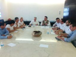 Imagen de la reunión entre Fepade y autoridades del gobierno de Guerrero. TWITTER / @SNietoCastillo