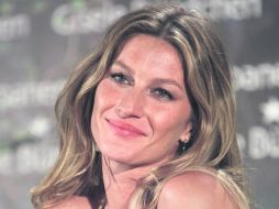 Lo mejor de la carrera de Gisele fue recopilado en un libro de edición especial. EFE / ARCHIVO
