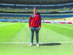 Alfonso González. El volante del Atlas en el Estadio Jalisco ya listo para recibir  a Chivas. EL INFORMADOR / R. Tamayo