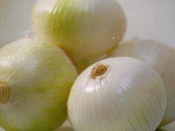 Entre los productos con los mayores incrementos en sus precios estuvieron electricidad, cebolla y azúcar. EL INFORMADOR / ARCHIVO