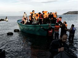 En lo que va de año, 580 mil 125 personas han llegado por mar a Grecia. AFP / A. Messinis