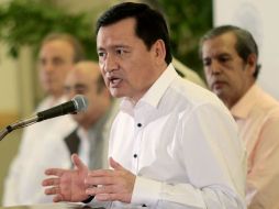 El secretario de Gobernación manifiesta que en México se trabaja bajo el entendido de que ningún país es ajeno a otro. AFP / ARCHIVO