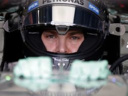 El piloto alemán Nico Rosberg logra su quinta ''pole'' consecutiva. EFE / F. Bizerra
