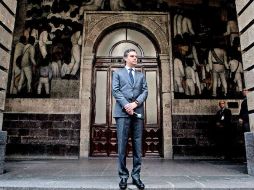 El funcionario informa que revisarán con el Conacyt la presunta cancelación de becas a mexicanos en el extranjero. SUN / ARCHIVO