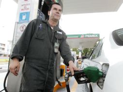 El protocolo requiere que se realicen nueve mediciones de combustibles en cada bomba. EL INFORMADOR / A. Camacho