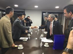 Reyes le planteó a Zhao apoyo para impulsar en el país proyectos como la adquisición de tecnología. TWITTER / @MinjusticiaCo