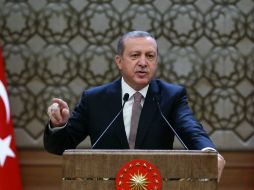 Los gestos amigables de Erdogan son hechos después de volver a defender la acción de Turquía. AP / ARCHIVO