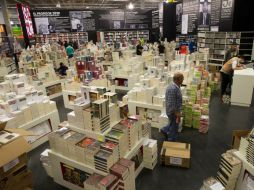 Camina cómodamente entre los pasillos, convive con esos autores especiales y disfruta de la FIL. EL INFORMADOR / P. Pérez