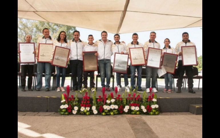 En la ceremonia de reconocimiento asistió el gobernador Aristóteles Sandoval. TWITTER / @AristotelesSD