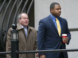 La defensa de Porter (der) y los otros cinco oficiales habrían pedido que los juicios se realizaran en otra jurisdicción. AP / R. Carr