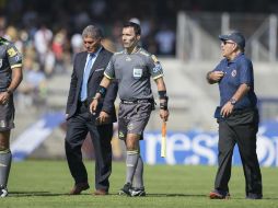 El organismo señala que por situaciones del propio juego los silbantes tomaron ‘decisiones reglamentarias incorrectas’. MEXSPORT / ARCHIVO