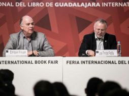 De pronto, el encuentro 'Mil jóvenes con Enrique Krauze' se convirtió en una clase magistral sobre Historia de México. TWITTER / @CulturaUdG