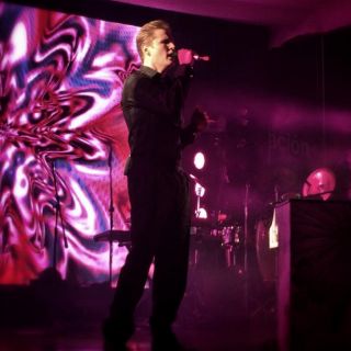 Alexander Acha, en primer concierto navideño en Puebla