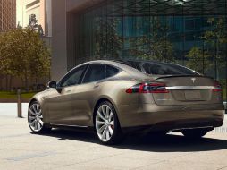 Algunas versiones del Model S se podrán ver y probar en Centro Santa Fe. ESPECIAL / teslamotors.com