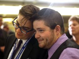 A las parejas del mismo sexo se les había excluido del pacto de unión libre en 2008. AFP / ARCHIVO