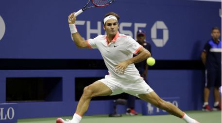 Roger dijo estar muy feliz ya que no ha jugado con Martina en 15 años. AP / ARCHIVO