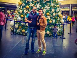 Se habría internado en un centro de rehabilitación después de serios conflictos con su pareja con quien terminó su compromiso (foto). TWITTER / @clarketo