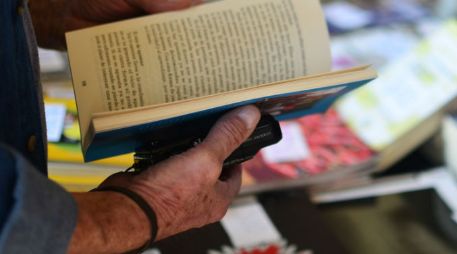 La lectura fue retransmitida por televisión y radio, comenzó el 8 de diciembre y terminó el 11 con un gran éxito de participación. EL INFORMADOR / ARCHIVO