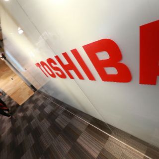 Toshiba se prepara para recortar miles de empleos